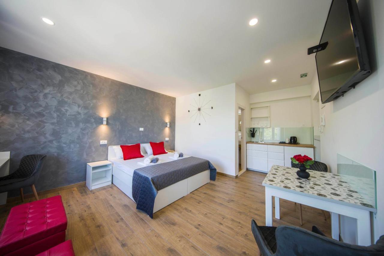 Split Central Luxury Studios Buitenkant foto