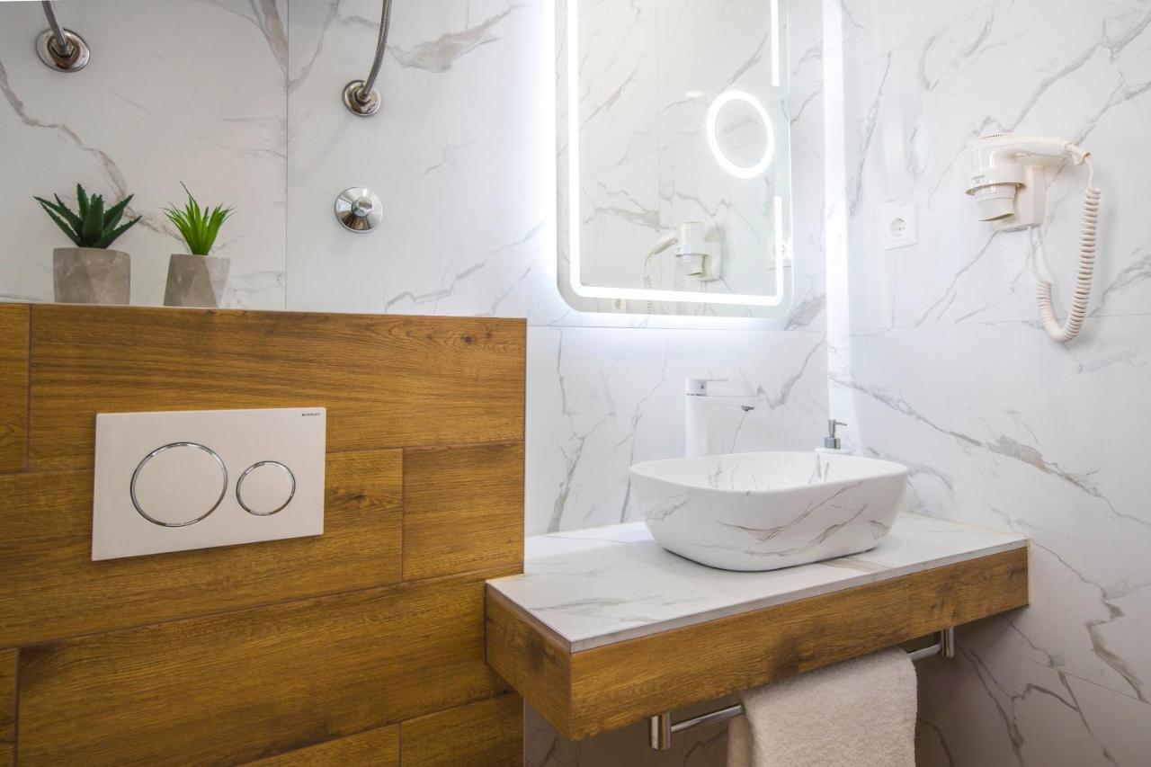 Split Central Luxury Studios Buitenkant foto