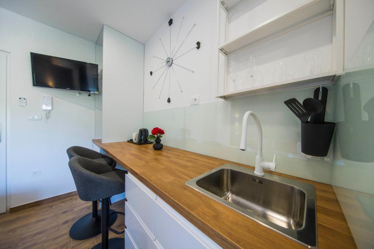 Split Central Luxury Studios Buitenkant foto